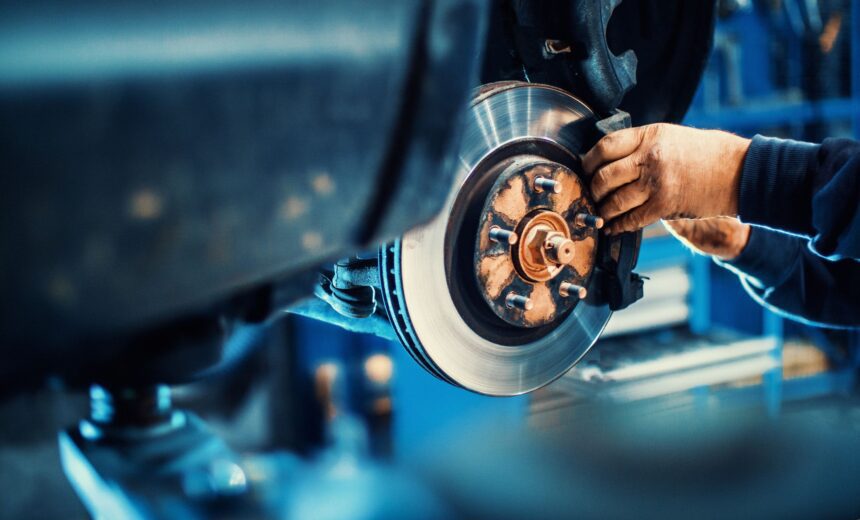 The Pros and Cons of Single, Double and Triple Disc Brakes: What Should You Choose?