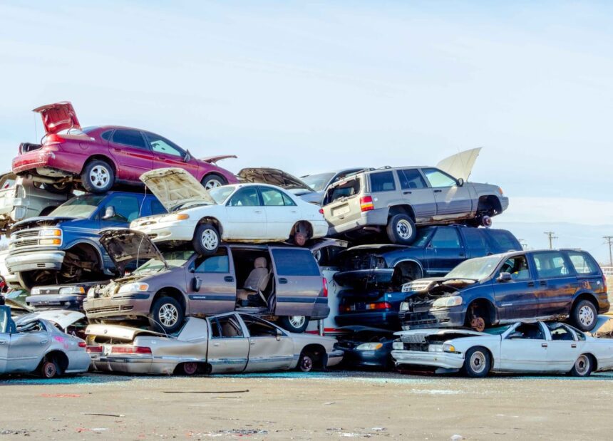 What You Need To Know Before Booking With An Auto Wrecker: A Checklist