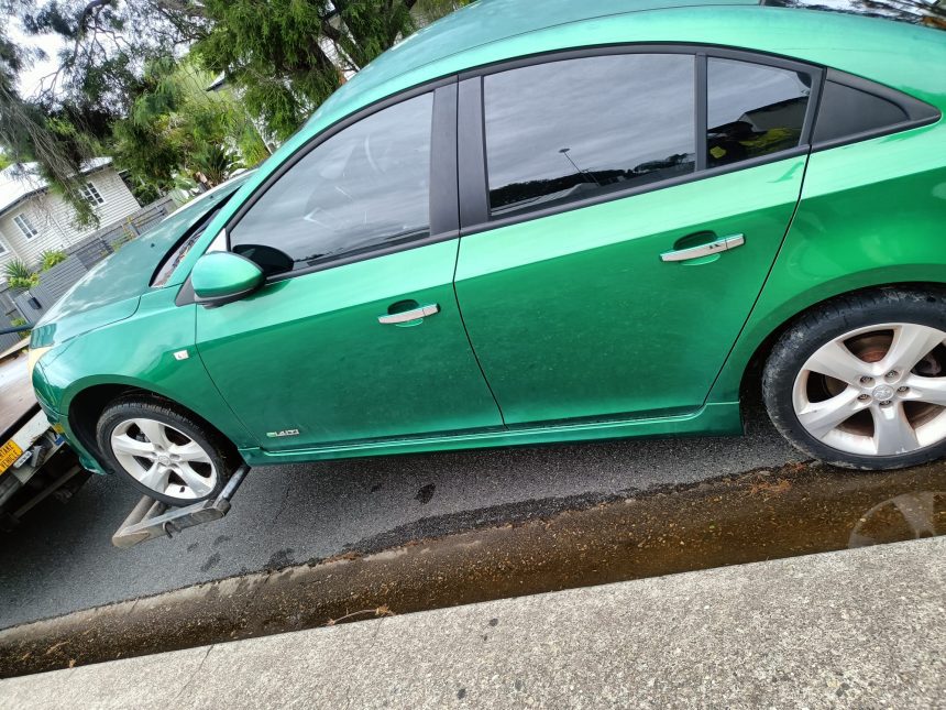 Scrap Cars for Cash in Brisbane: What You Need to Know Before Selling