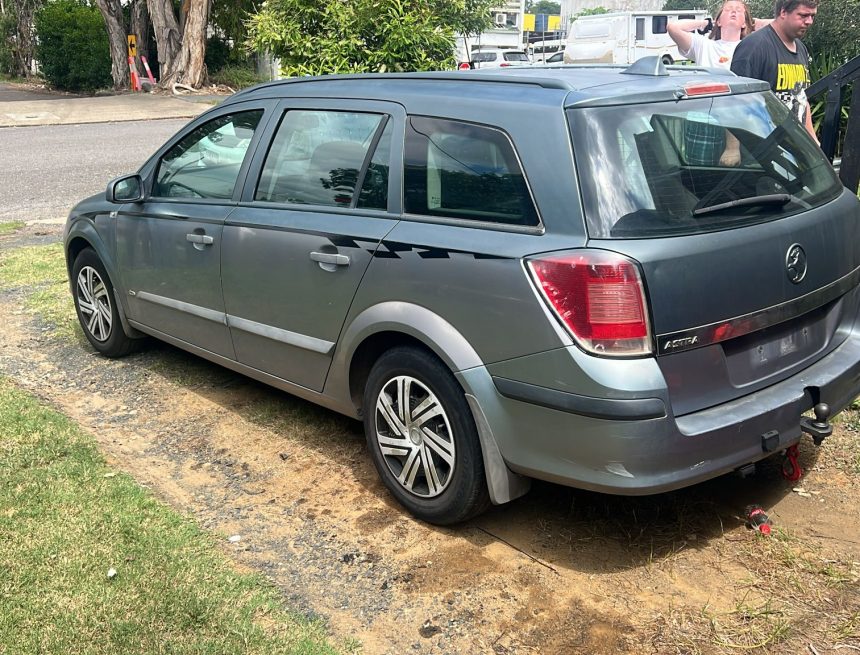 Step-by-Step Guide to Sell Junk Cars Fast to Adelaide Wreckers