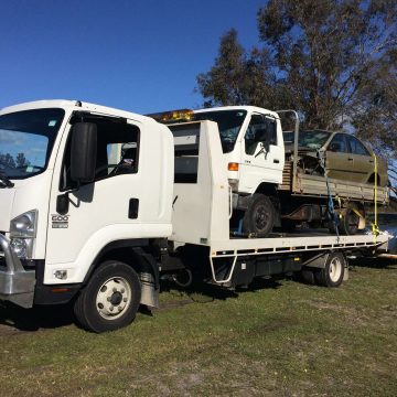 How Car Wreckers Recycle Vehicles Without Harming the Environment