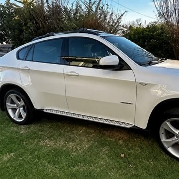 How Local Adelaide Car Buyers Calculate Vehicle Prices?
