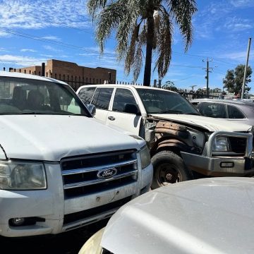 How Can Auto Wreckers Maddington Help You Get Rid of an Unwanted Vehicle?