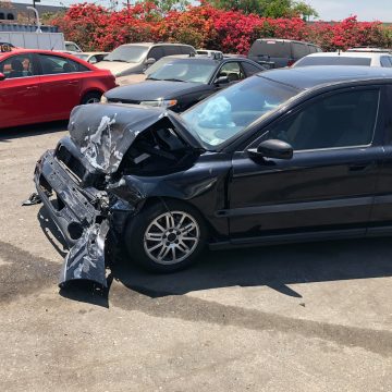 What Are the Benefits of Selling Your Old or Damaged Car to Sydney Car Wreckers