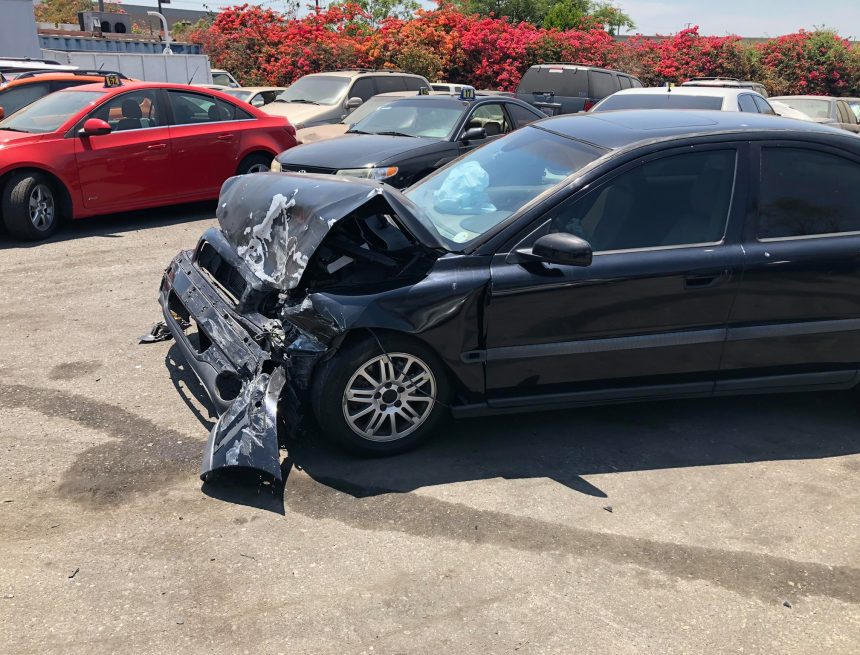 What Are the Benefits of Selling Your Old or Damaged Car to Sydney Car Wreckers