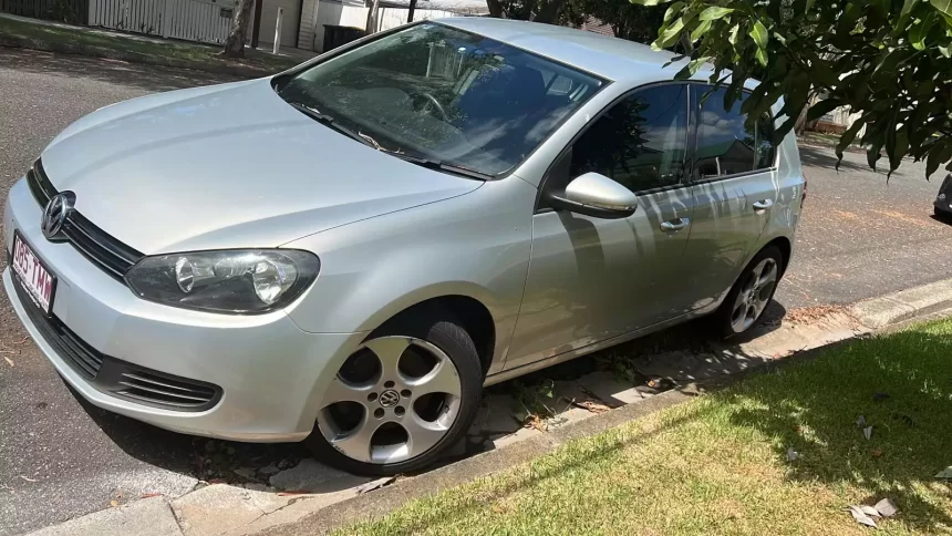 How to Sell an Old Car in Sunshine Coast Without the Stress?